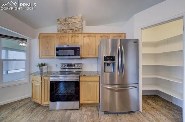 $629,900 | 683 East Paradise Drive, Pueblo West, CO 81007