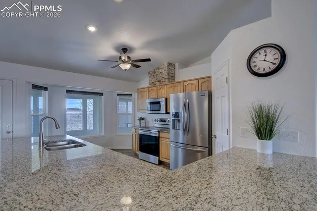 $629,900 | 683 East Paradise Drive, Pueblo West, CO 81007