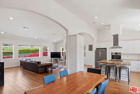 $3,899,000 | 30429 Morning View Drive, Malibu, CA 90265