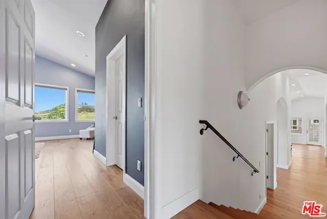 $3,899,000 | 30429 Morning View Drive, Malibu, CA 90265