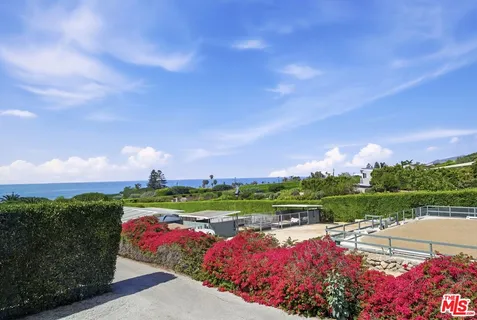$3,899,000 | 30429 Morning View Drive, Malibu, CA 90265