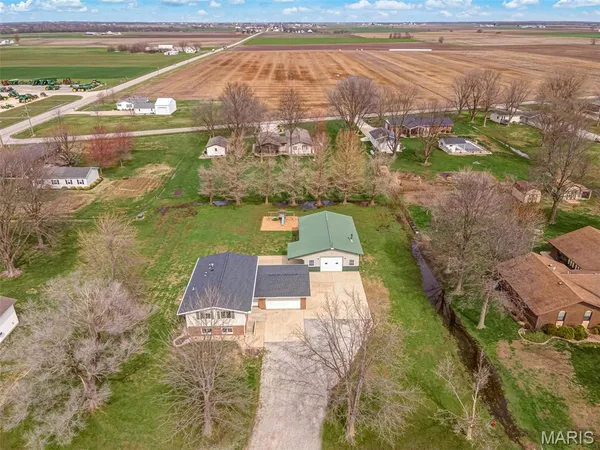 $339,000 | 8011 Von Bokel Drive, Breese, IL 62230