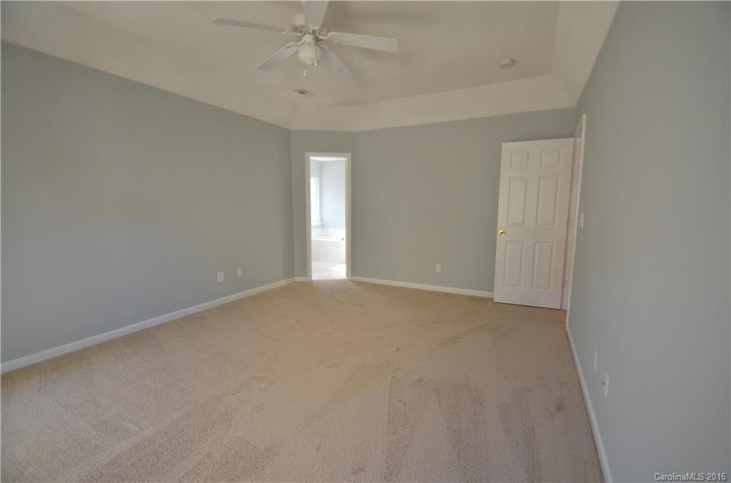 11028 Palestrina Road Charlotte, NC 28215 - Photo 11 of 24 Gallery Image 11