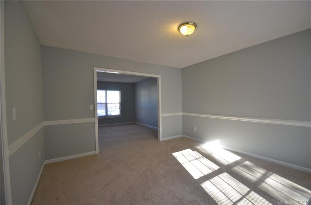 11028 Palestrina Road Charlotte, NC 28215 - Photo 4 of 24 Gallery Image 4