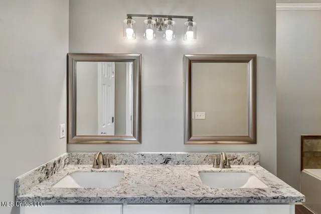 $2,200 | 301 White Oak Drive, Brandon, MS 39047