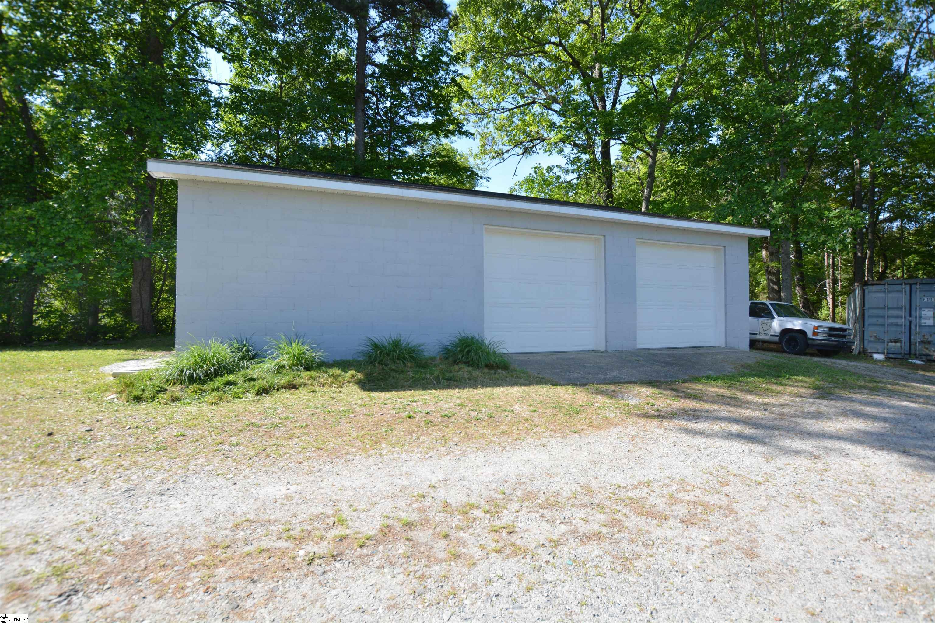 288 Raines Road Easley, SC 29640 - Photo 10 of 37