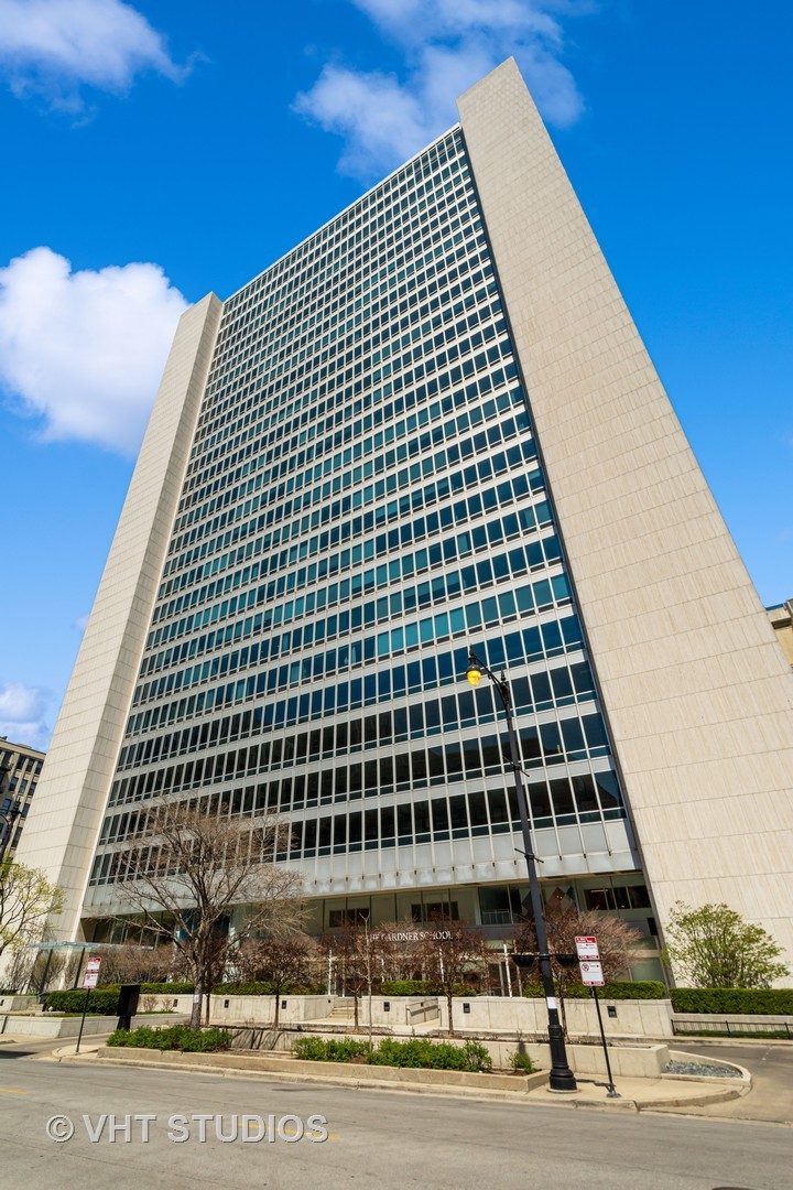 500 West Superior Street, Unit 705 Chicago, IL 60654 - Photo 1 of 27
