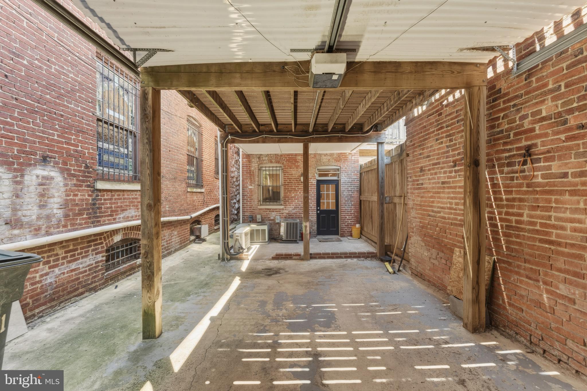 11 R Street Northwest, Unit 1 Washington, DC 20001 - Photo 14 of 32 Car Port