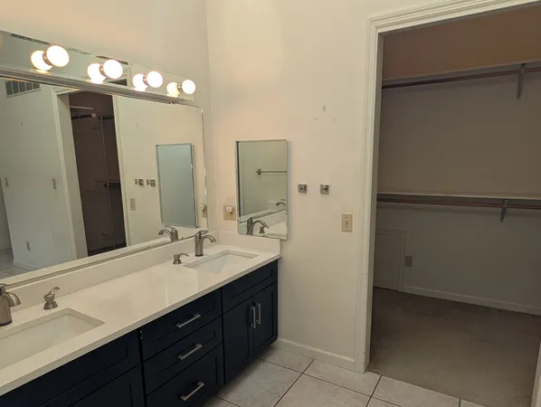 $240,000 | 3447 Daren Drive, Unit 1, Freeport, IL 61032