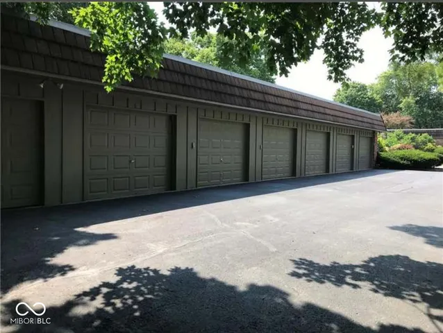 $117,900 | 5525 Roxbury Terrace, Indianapolis, IN 46226