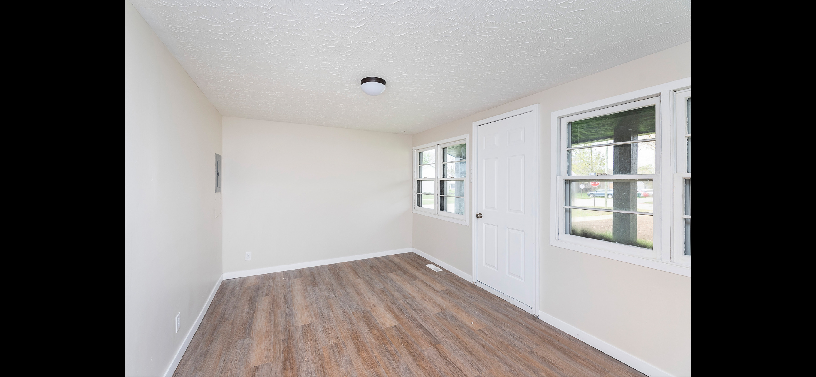 909 Hamilton Street Lebanon, IN 46052 - Photo 4 of 26