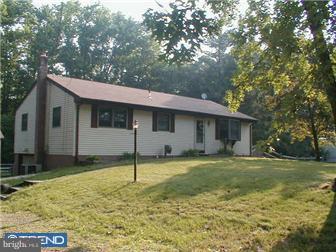 165 West Millstream Road Cream Ridge, NJ 08514 - Photo 1 of 12