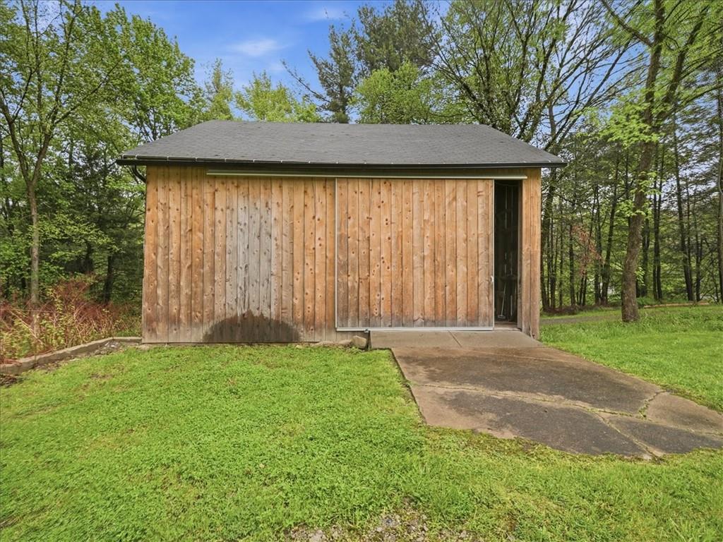 110 Winters Road Butler, PA 16002 - Photo 19 of 23 Gallery Image 19