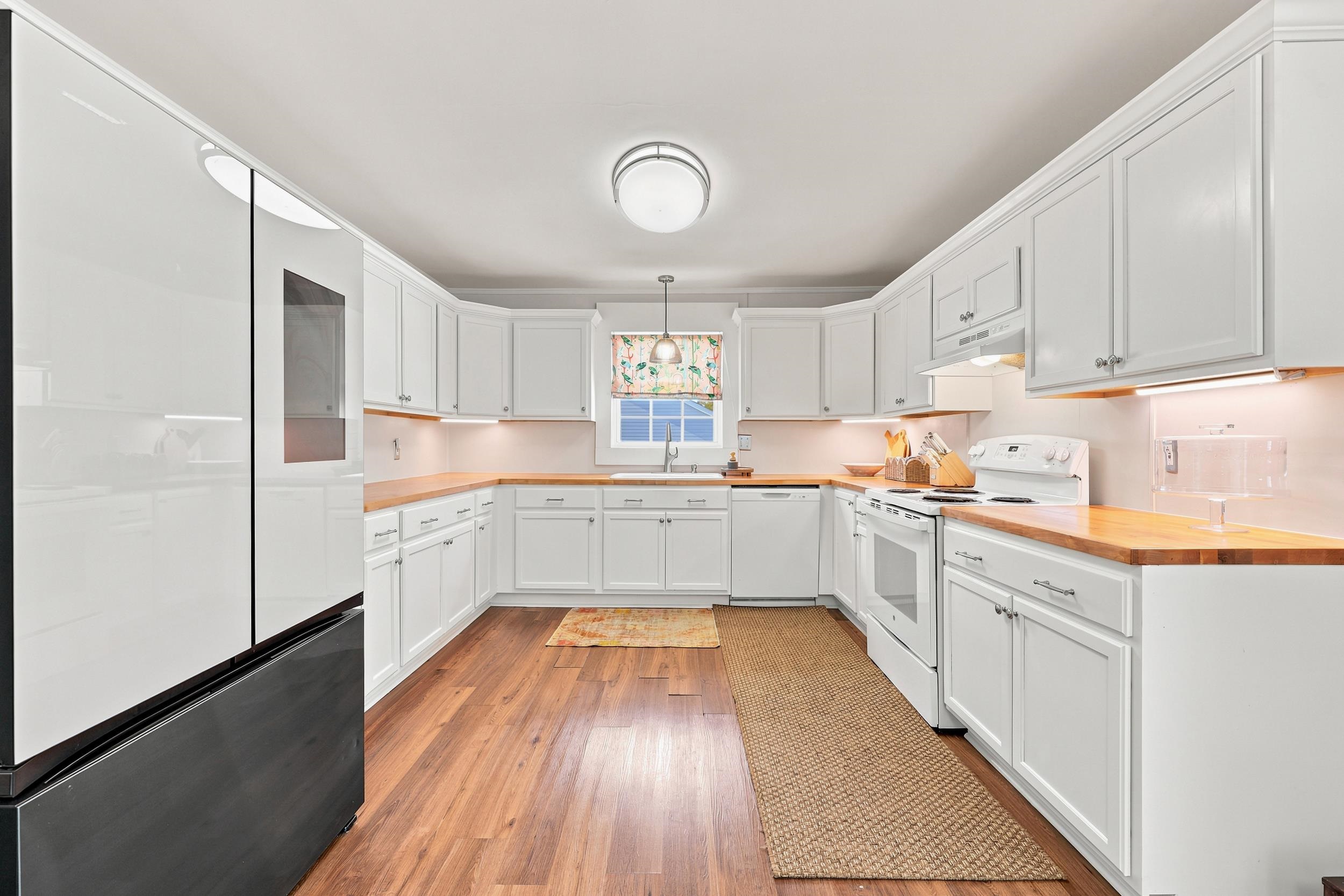 2415 Redwood Street Georgetown, SC 29440 - Photo 14 of 40 Gallery Image 14