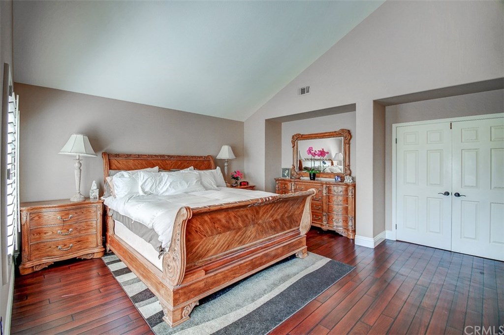 2 High Bluff Laguna Niguel, CA 92677 - Photo 25 of 37 a bed room with a bed and a painting