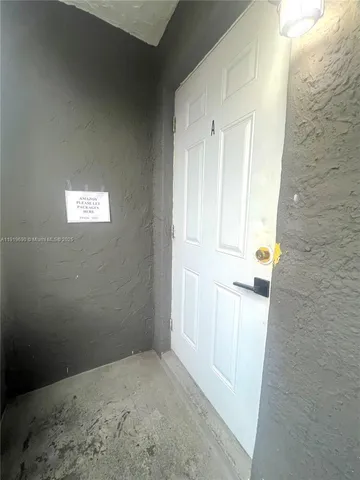 $3,195 | 843-845 Northwest 3rd Street, Unit A, Miami, FL 33128