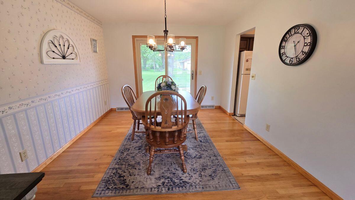 6407 Floyd Drive Springfield, OH 45502 - Photo 9 of 46