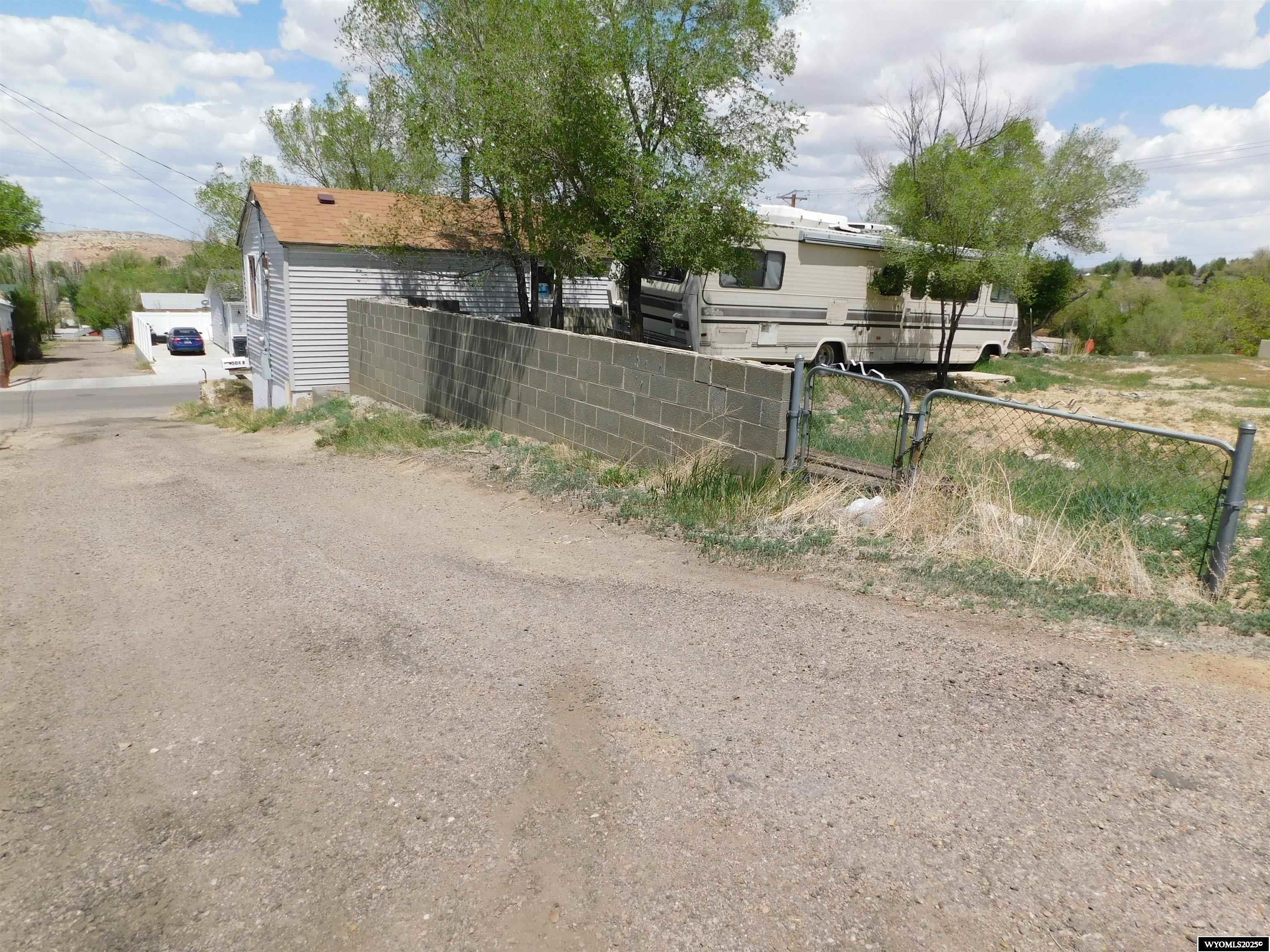 506 R Street Rock Springs, WY 82901 - Photo 5 of 23