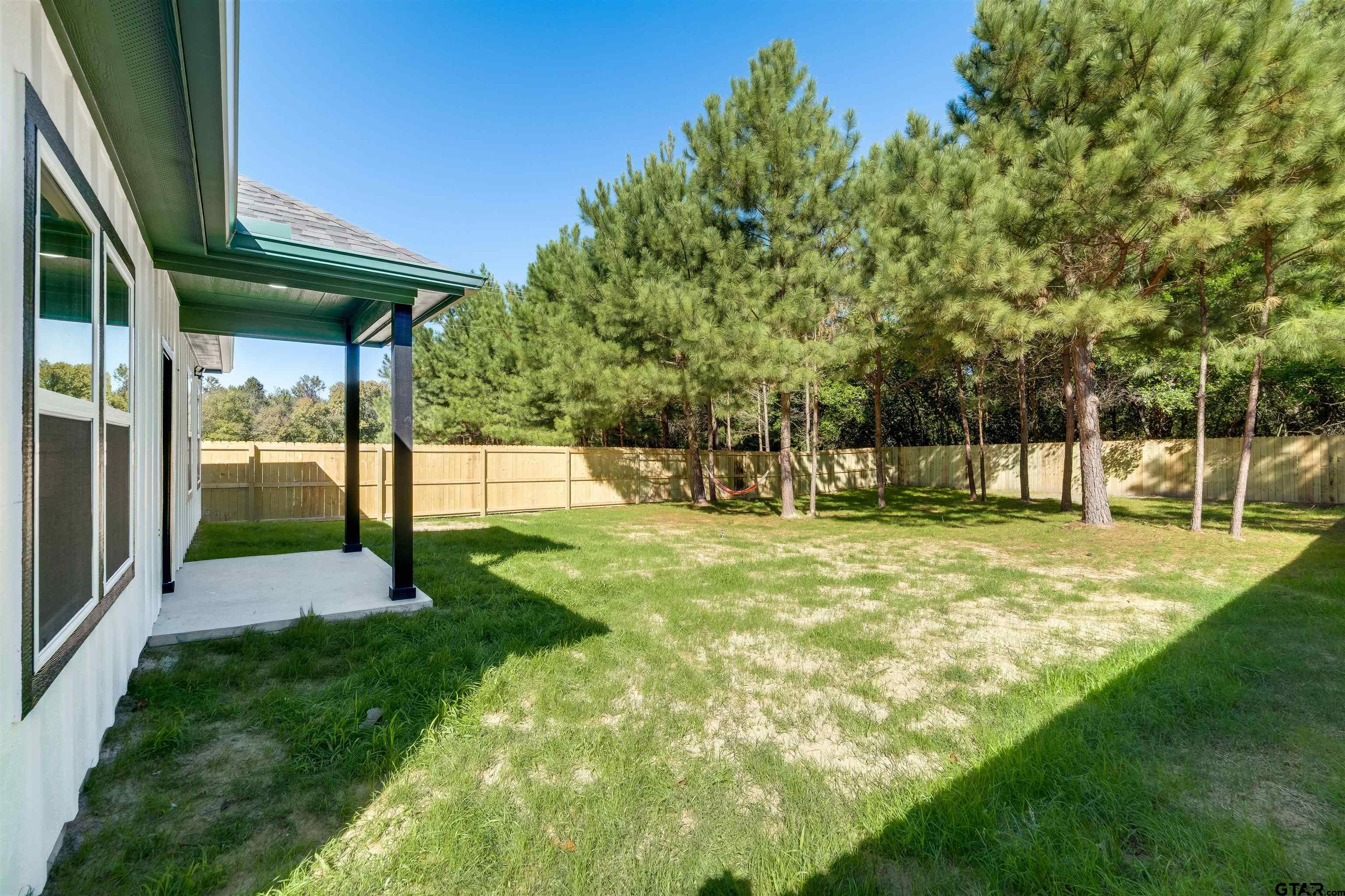 201 Victory Street Palestine, TX 75803 - Photo 36 of 37 a view of a park with swings