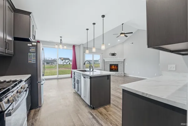 $309,900 | 17304 Hummelsone Run, Huntertown, IN 46748