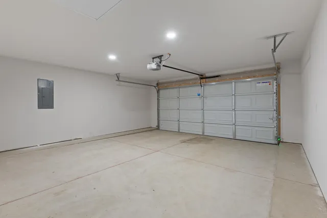 $294,500 | 2010 Grn Acrs Drive, Adrian, MI 49221