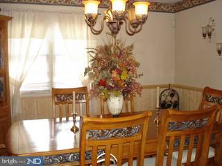 3 Valley Road Wyomissing, PA 19610 - Photo 4 of 6 Gallery Image 4