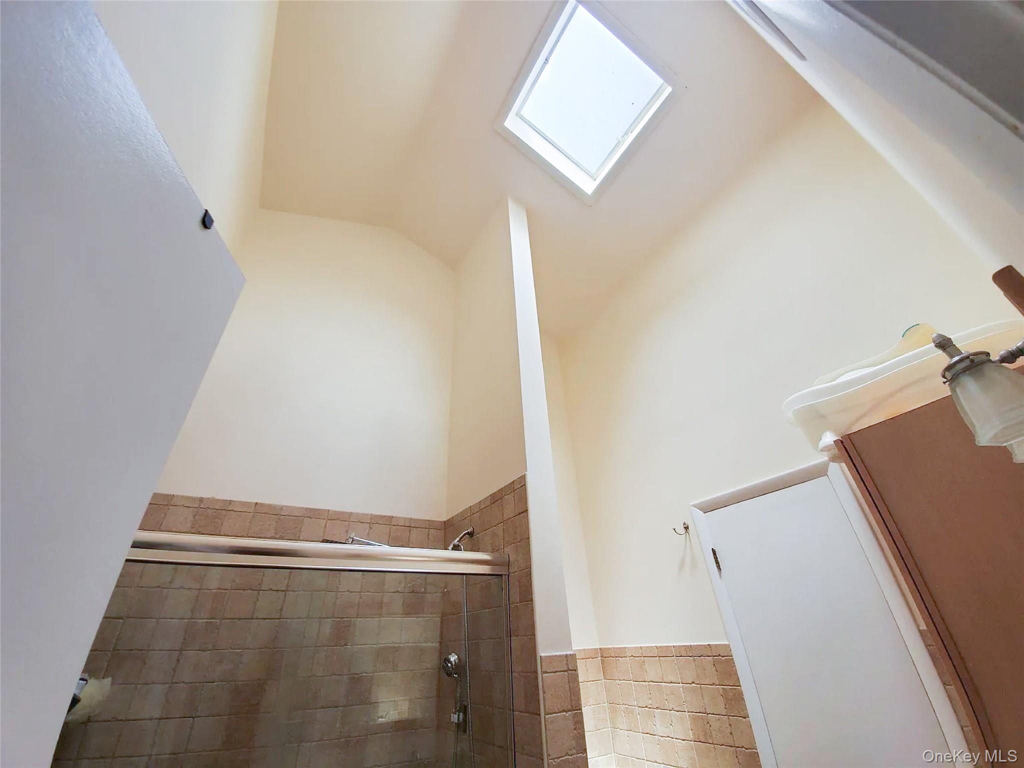 66 Leroy Avenue Valhalla, NY 10595 - Photo 24 of 31