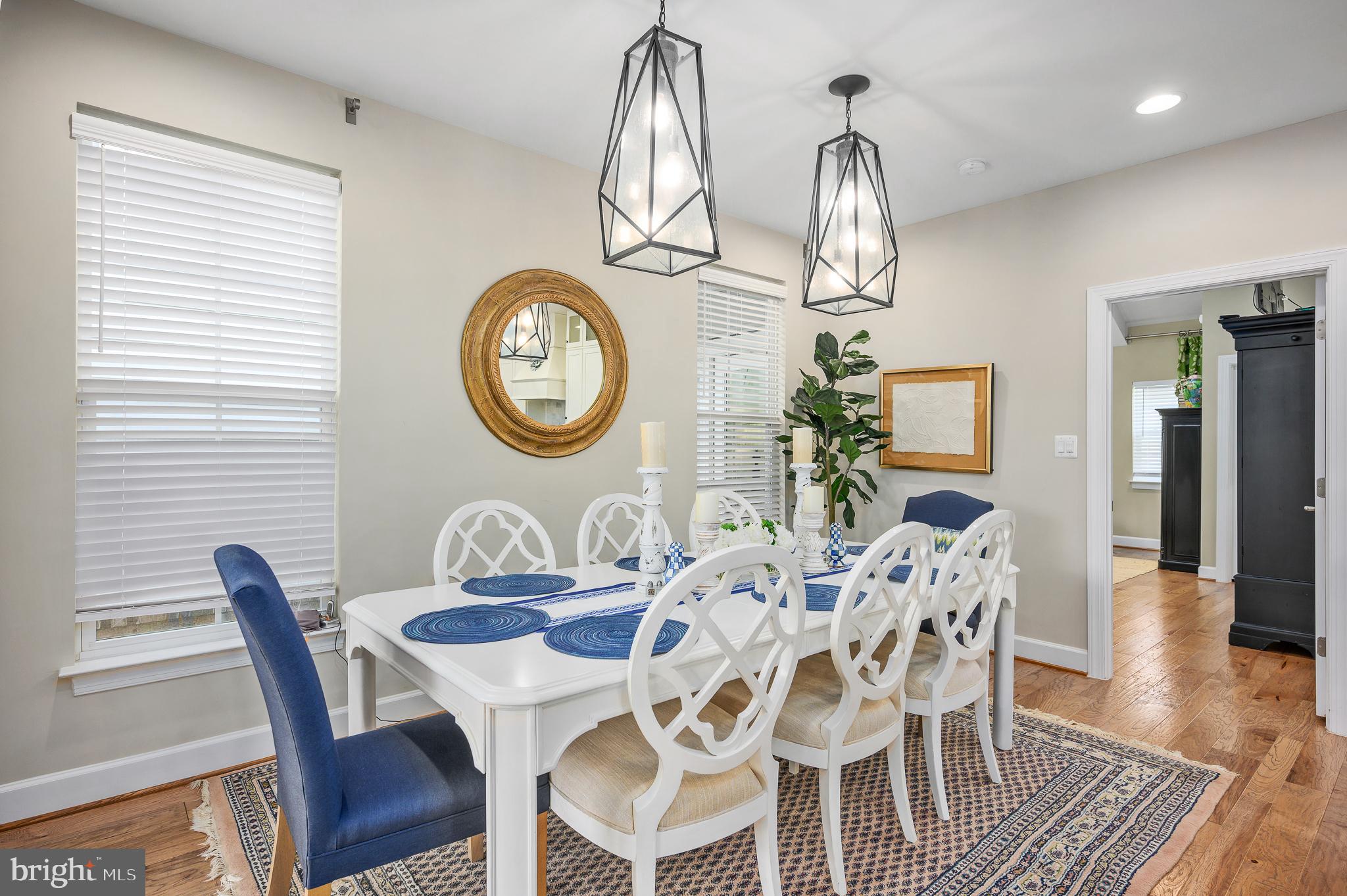 42867 Beaver Crossing Square Ashburn, VA 20148 - Photo 12 of 33 Separate Dining Area