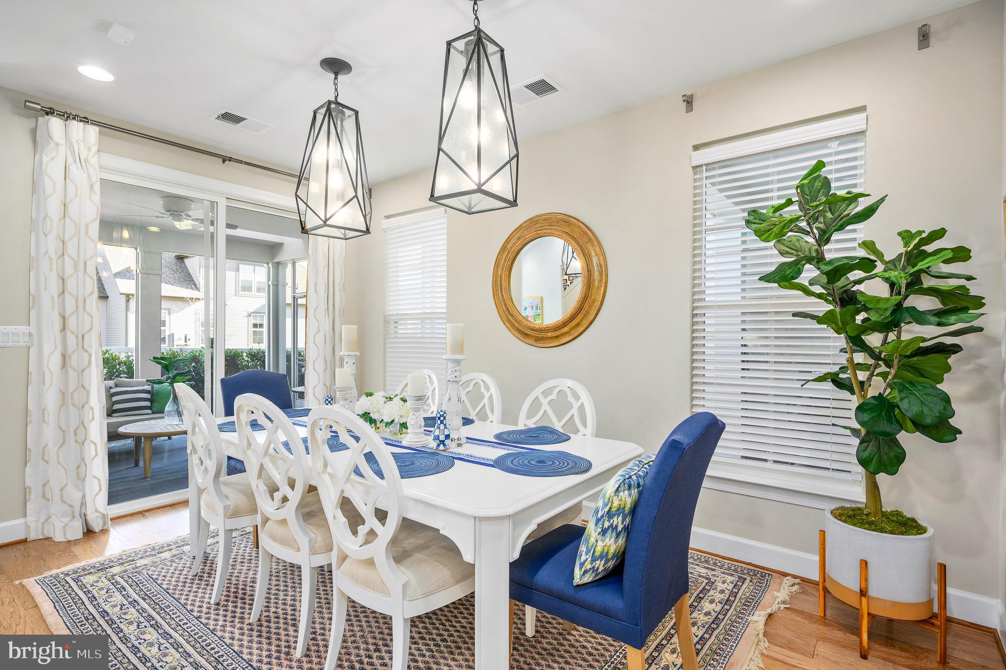 42867 Beaver Crossing Square Ashburn, VA 20148 - Photo 13 of 33 Door to screened porch off of Dining Area