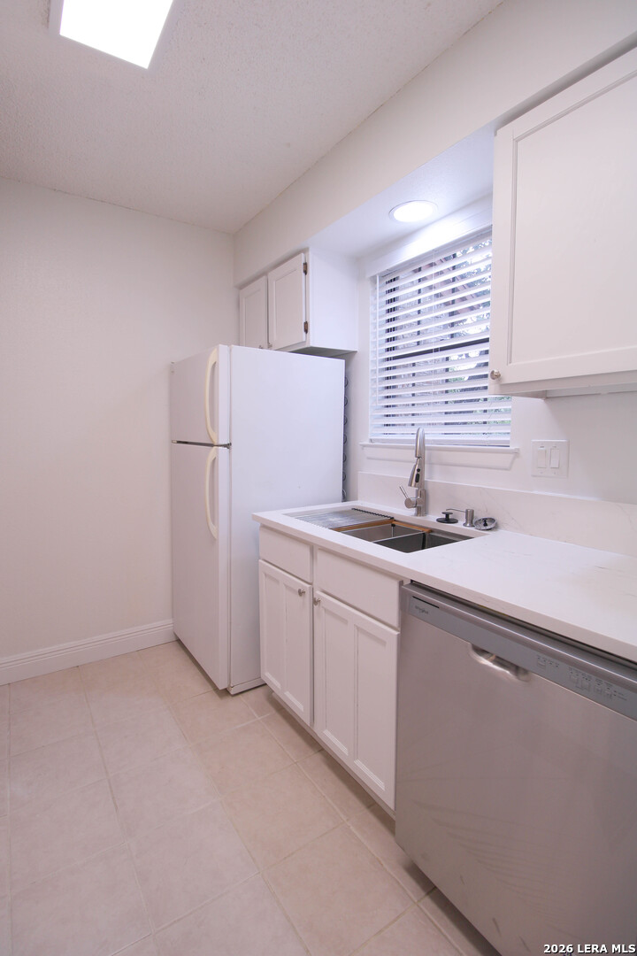 13018 Heimer Road, Unit 210 San Antonio, TX 78232 - Photo 32 of 33