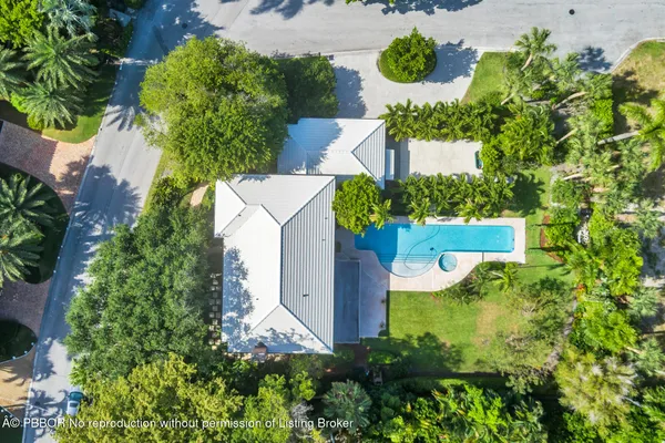 $12,995,000 | 495 North Lake Way, Palm Beach, FL 33480