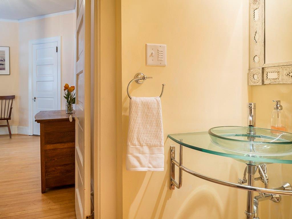 121 Neal Street Portland, ME 04102 - Photo 6 of 24 Photo
