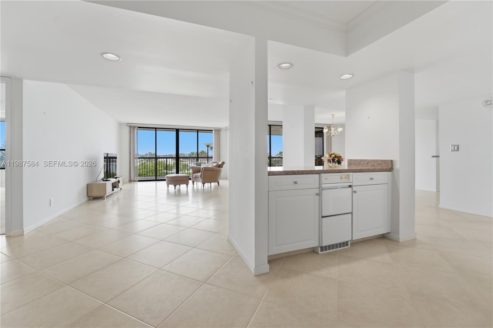 19670 South Beach Road, Unit B323 Tequesta, FL 33469 - Photo 21 of 57