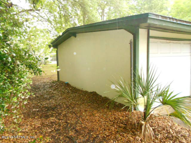 2134 Fouraker Road Jacksonville, FL 32210 - Photo 3 of 10 Side