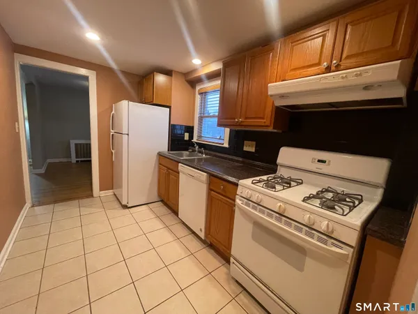 $2,300 | 80 Grassy Plain Street, Unit 1, Bethel, CT 06801