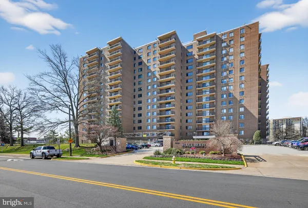 $2,100 | 200 North Pickett Street, Unit 506, Alexandria, VA 22304