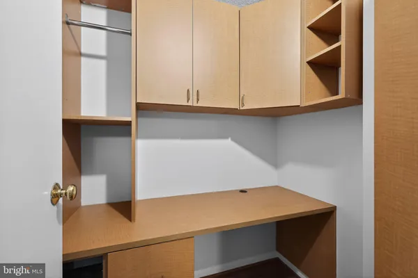 $2,100 | 200 North Pickett Street, Unit 506, Alexandria, VA 22304