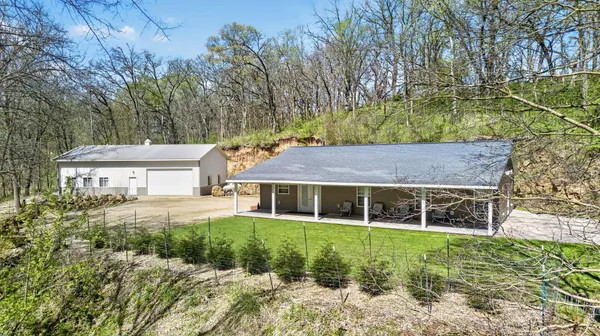 $650,000 | 39568 569th Street, Zumbro Falls, MN 55991