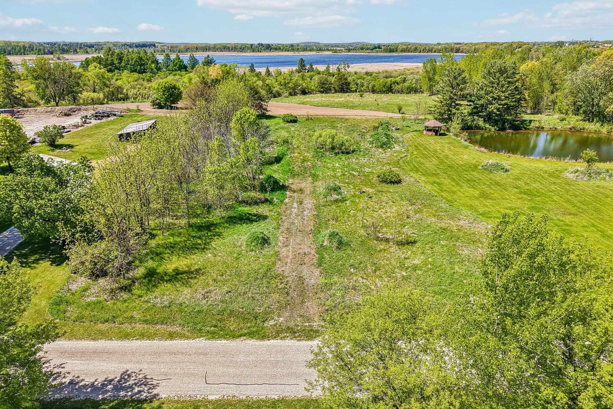 W7760 Conservation Road Lake Mills, WI 53551 - Photo 18 of 22