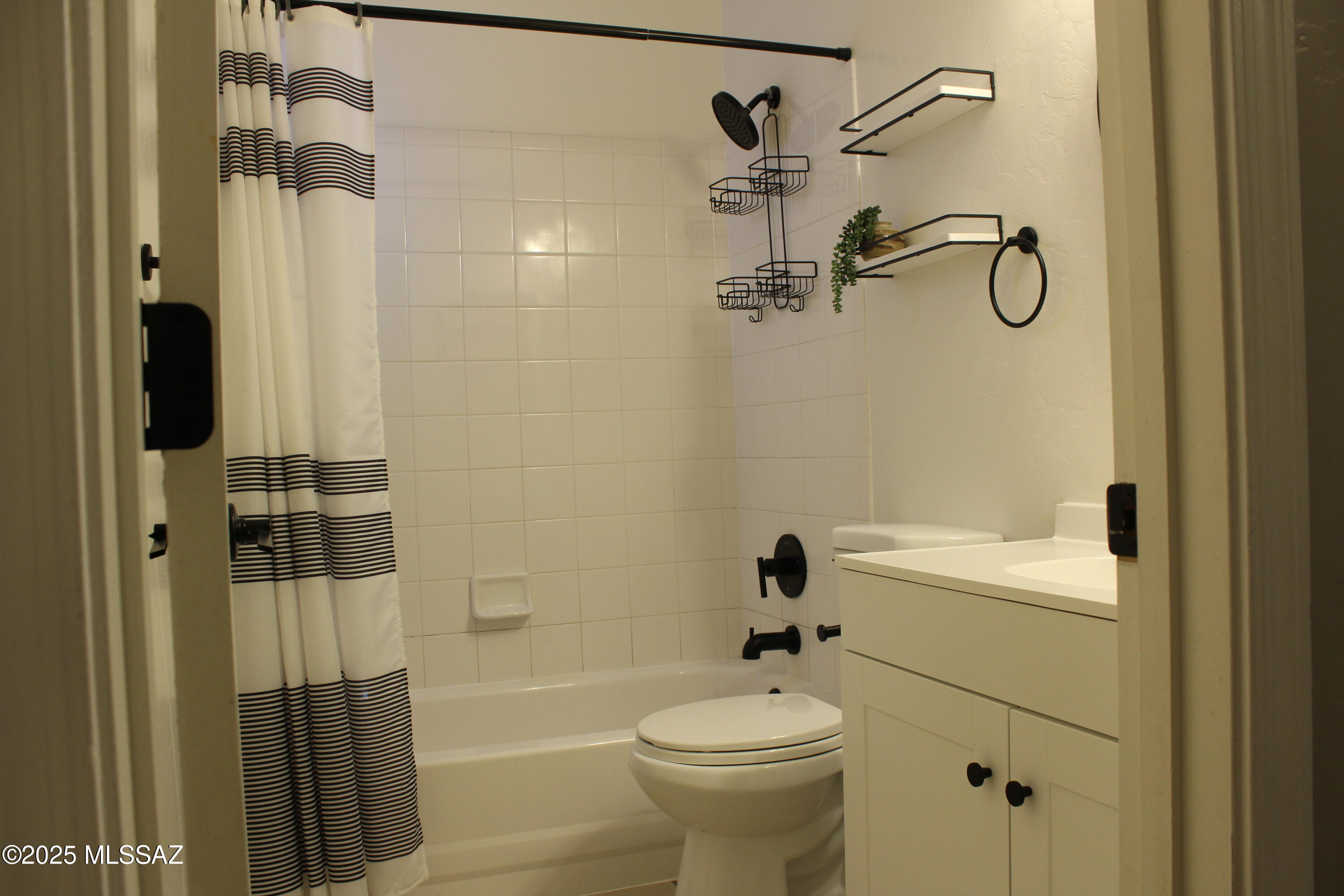 7747 South Lions Spring Way Tucson, AZ 85747 - Photo 17 of 21