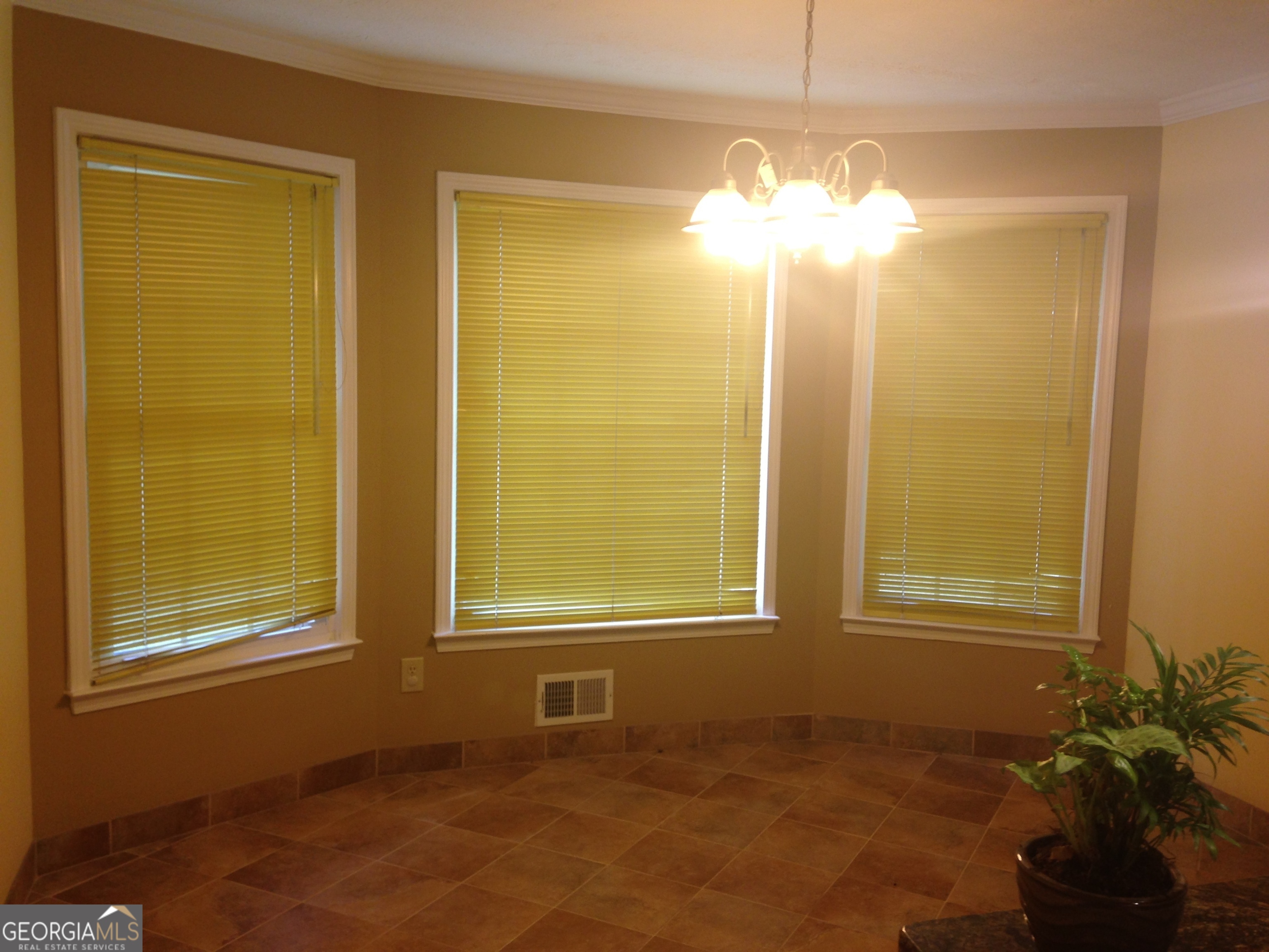 109 Hickory Road Fayetteville, GA 30214 - Photo 8 of 31