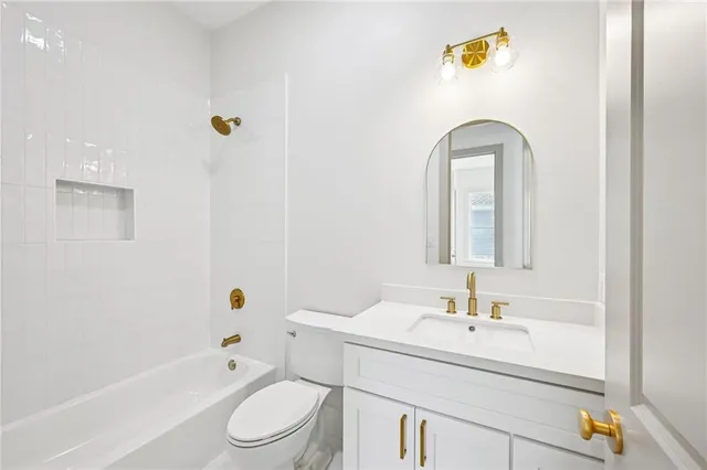 $530,000 | 2335 Orleans Street, Mandeville, LA 70448