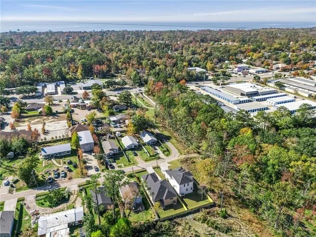 $530,000 | 2335 Orleans Street, Mandeville, LA 70448