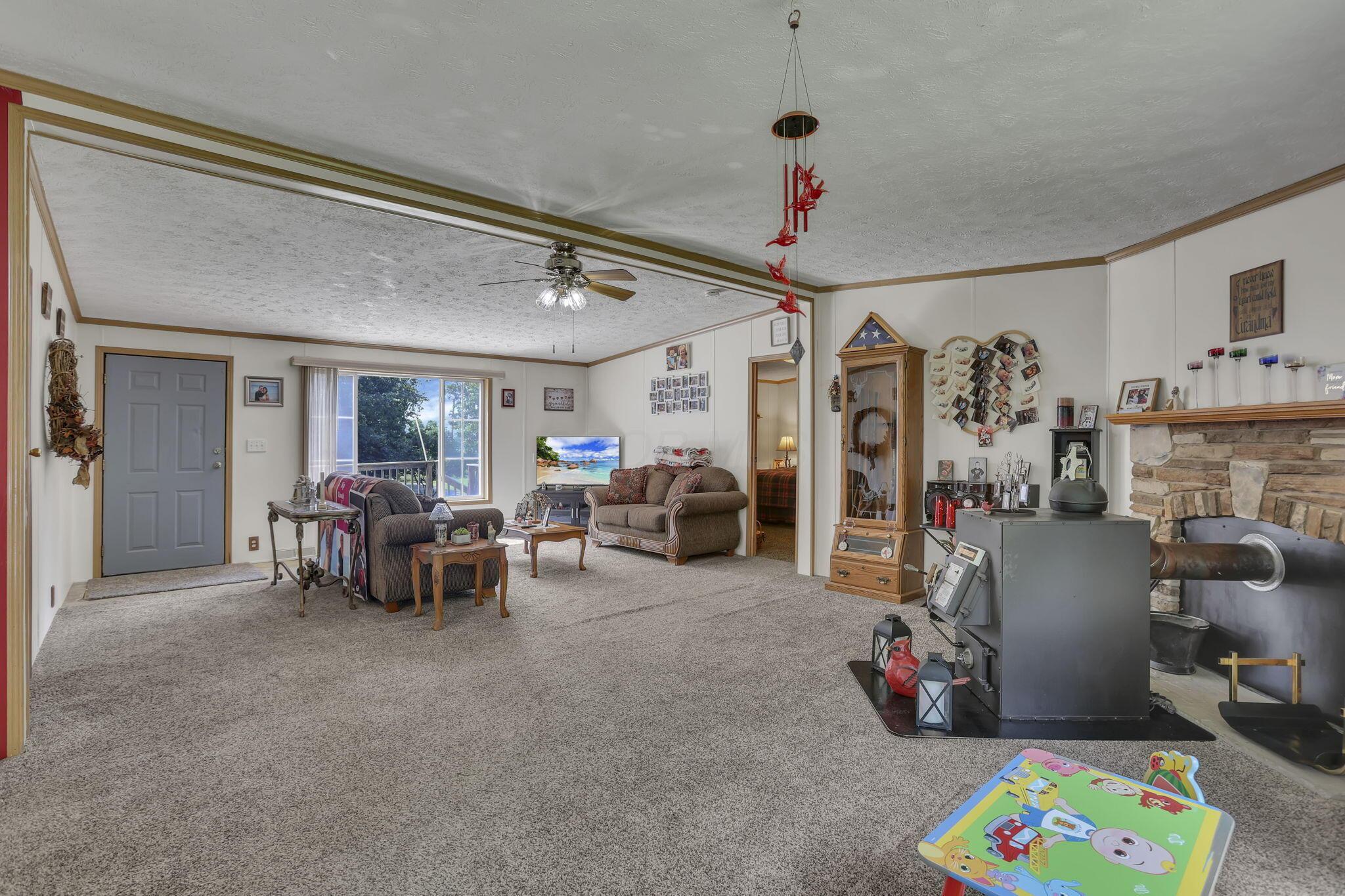 19600 Hampshire Road Utica, OH 43080 - Photo 16 of 70 16-web-or-mls-7W3A7115