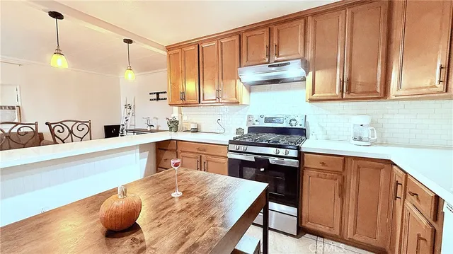 $92,000 | 1455 South State Street, Unit 323, Hemet, CA 92543