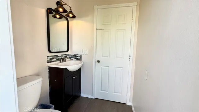 $92,000 | 1455 South State Street, Unit 323, Hemet, CA 92543