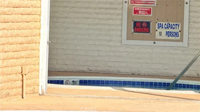 $92,000 | 1455 South State Street, Unit 323, Hemet, CA 92543