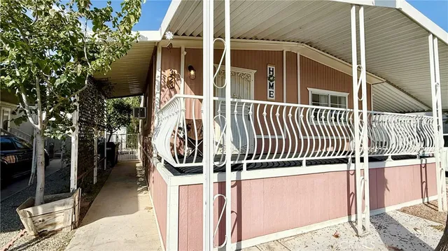 $92,000 | 1455 South State Street, Unit 323, Hemet, CA 92543