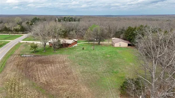 $324,500 | 4393 Highway Dd Cuba Mo 65453, Cuba, MO 65453