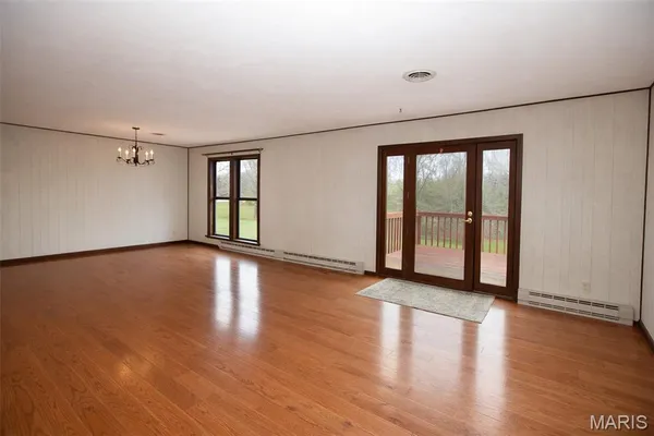 $324,500 | 4393 Highway Dd Cuba Mo 65453, Cuba, MO 65453